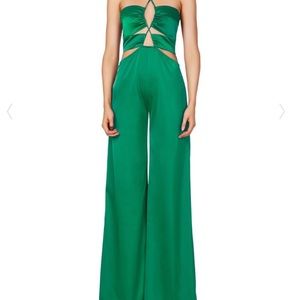 Love Nookie Green Halter Jumpsuit ✨